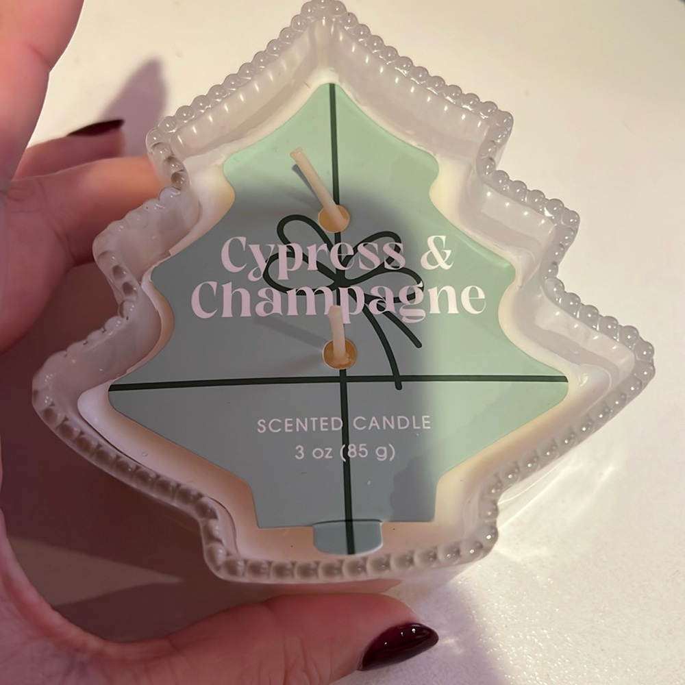 Cypress & Champagne scented candle